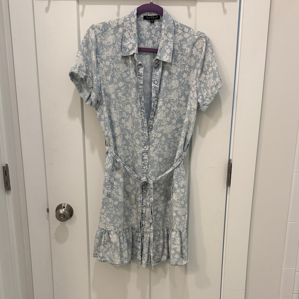 Velvet Heart Light Blue Floral Dress